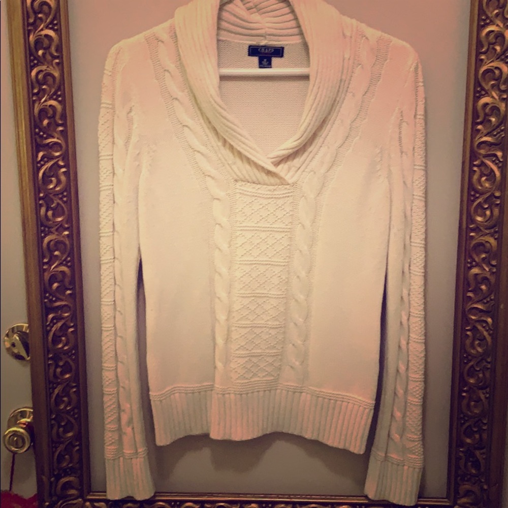 Chaos women’s cream cable knit sweater